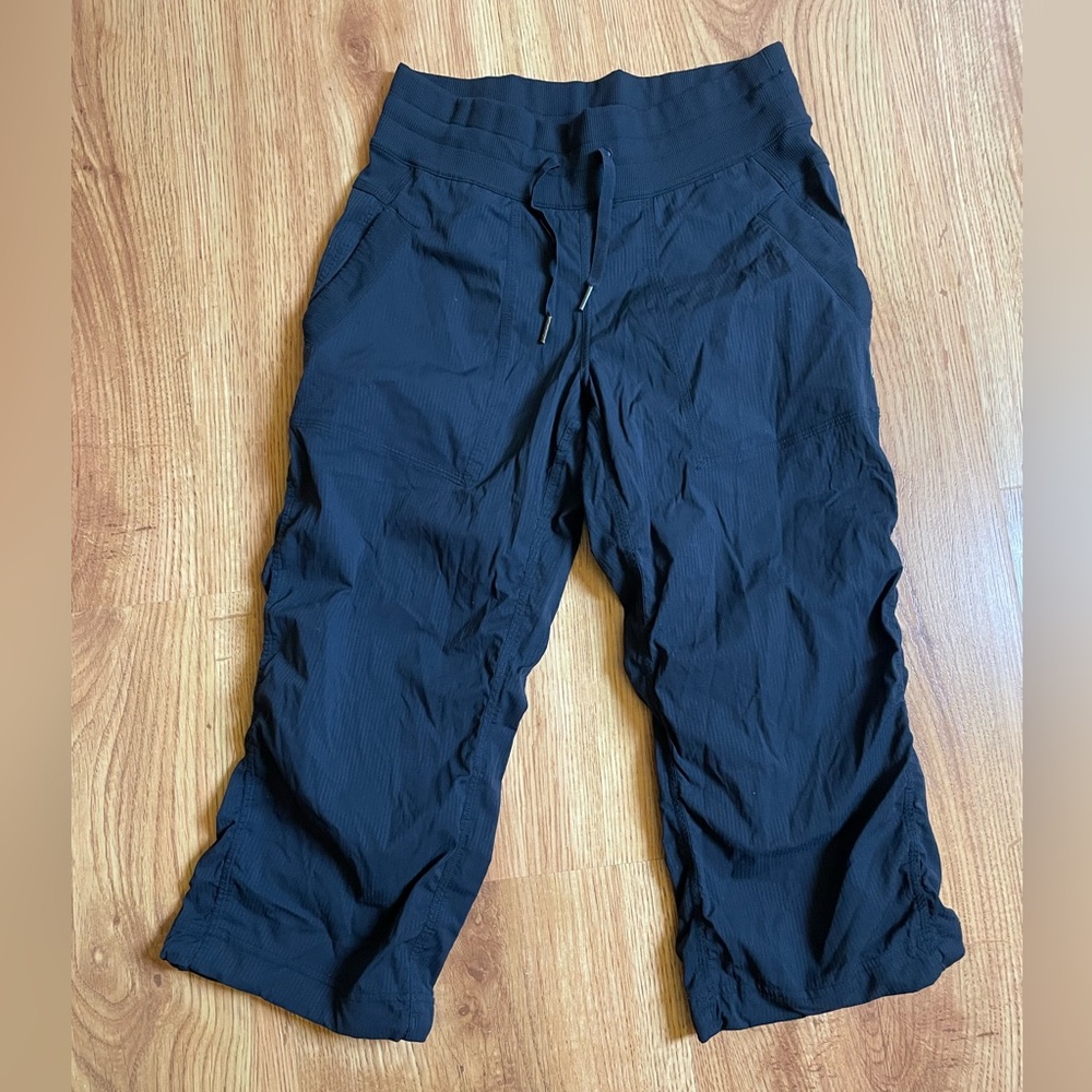 Lululemon Capri Dance Studio Pants